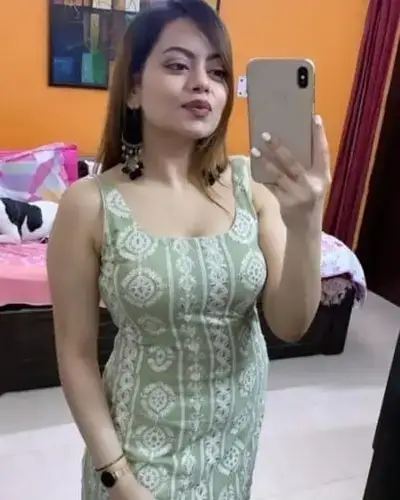 Call Girl in Sushant Golf City