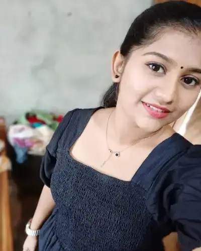 Call Girls Sushant Golf City Cash On Delivery